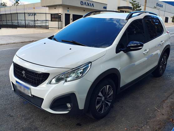 PEUGEOT 2008 1.6 16V FLEX ALLURE PACK 4P AUTOMÁTICO